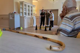 Atelier prévention des chutes à la résidence Château Chenois