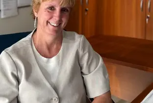 Els, directrice de la résidence Justus Lipsius (18-08-26)
