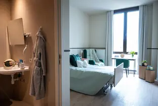 Chambre & Salle de bain de la résidence Lucie Lambert