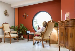 Petit salon de la résidence Closière Cornet