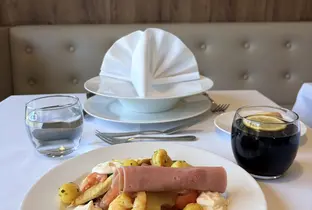 Repas de la résidence Zilverduin